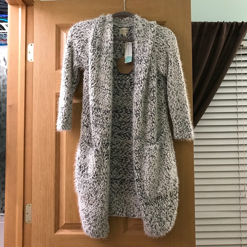 Long black and white sweater cardigan